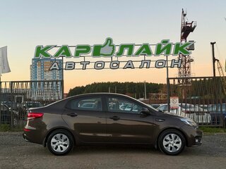 2016 Kia Rio III Рестайлинг, коричневый, 1099000 рублей, вид 3