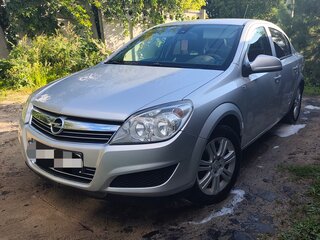 2013 Opel Astra H Рестайлинг, серебристый, 560000 рублей, вид 1