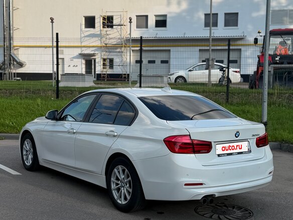 2016 BMW 3 серии 320i VI (F3x) Рестайлинг, белый, 1600000 рублей - вид 5