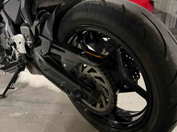 2017 Kawasaki Z 650, серебристый, 550000 рублей - вид 12