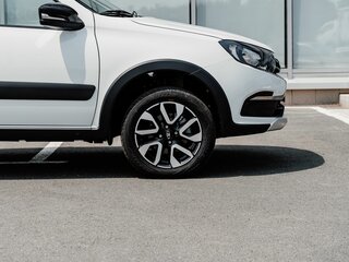 2026 Lada (ВАЗ) Granta Cross I Рестайлинг, белый, 1196000 рублей, вид 1