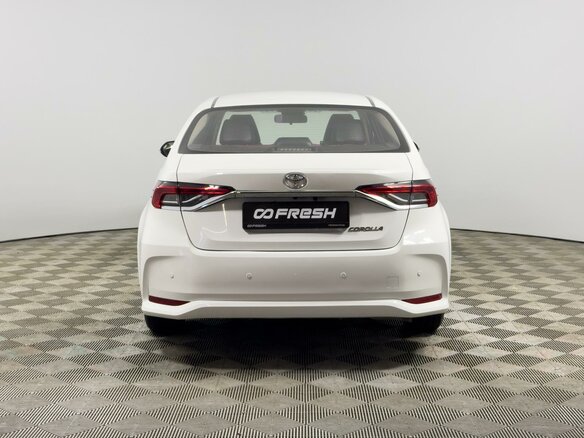 2022 Toyota Corolla XII (E210), белый - вид 3