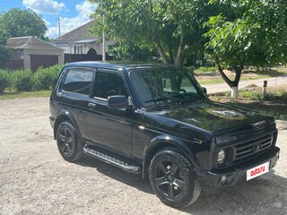 2019 Lada (ВАЗ) 2121 (4x4) Urban I Рестайлинг, чёрный, 630000 рублей, вид 3