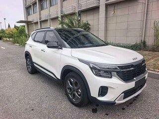 2023 Kia Seltos I Рестайлинг, белый, 1850000 рублей, вид 2
