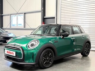 2023 Mini Hatch Cooper III (F55/F56) Рестайлинг 2, зелёный, 2020000 рублей, вид 2