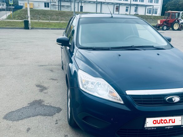 2011 Ford Focus II Рестайлинг, синий - вид 1