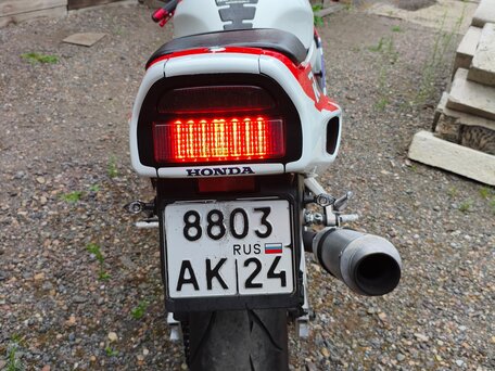 1995 Honda CBR 900RR Fireblade, белый, 360000 рублей, вид 4
