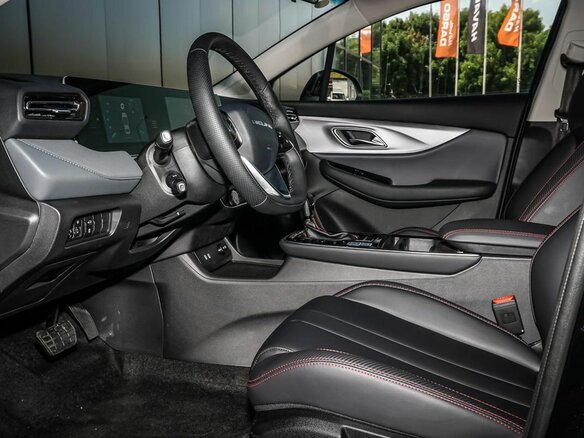 2025 BAIC U5 Plus, чёрный - вид 10