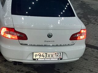 2009 Skoda Superb DSG II, белый, 1100000 рублей, вид 4