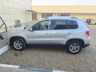 2010 Volkswagen Tiguan I, серебристый, 1400000 рублей, вид 3