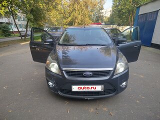2010 Ford Focus II Рестайлинг, серый, 350000 рублей, вид 4