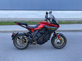2020 MV Agusta Turismo Veloce 800, красный, 1400000 рублей, вид 1