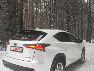 2018 Lexus NX 200 I Рестайлинг, белый, 3600000 рублей, вид 3