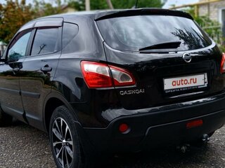 2010 Nissan Qashqai I Рестайлинг, чёрный, 1000000 рублей, вид 3