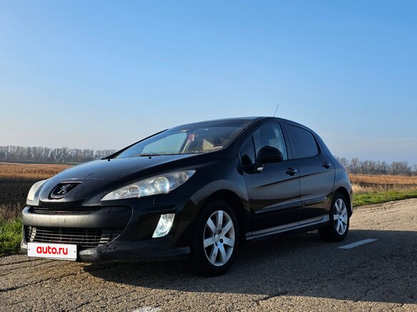 2010 Peugeot 308 I, чёрный, 440000 рублей - вид 4