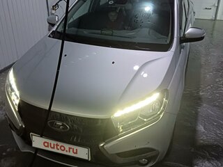 2018 Lada (ВАЗ) XRAY I, серебристый, 1000000 рублей, вид 1