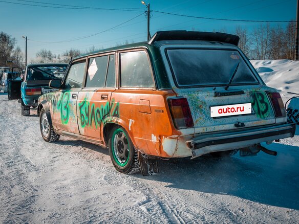 1998 Lada (ВАЗ) 2104 5-speed, белый, 140000 рублей - вид 6