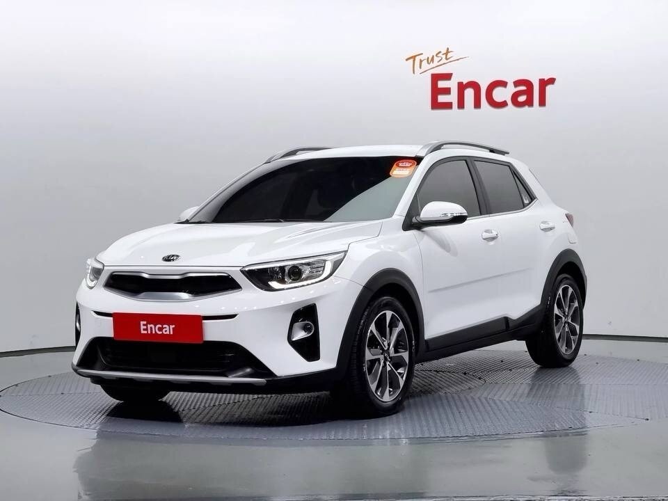 Открыть фотографии: Kia Stonic I