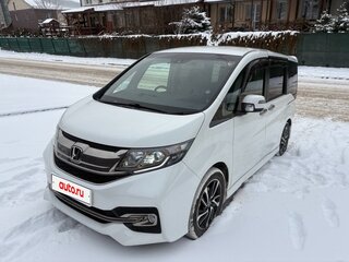 2016 Honda Stepwgn Spada V, белый, 2340000 рублей, вид 1