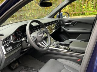 2022 Audi Q7 45 TDI II (4M) Рестайлинг, синий, 11500042 рублей, вид 4