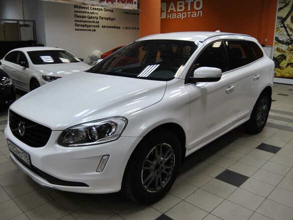 2014 Volvo XC60 I Рестайлинг, белый - вид 1
