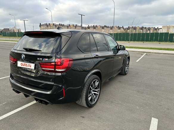2015 BMW X5 M II (F85), чёрный, 5400000 рублей - вид 4