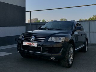2008 Volkswagen Touareg I Рестайлинг, чёрный, 1550000 рублей, вид 5