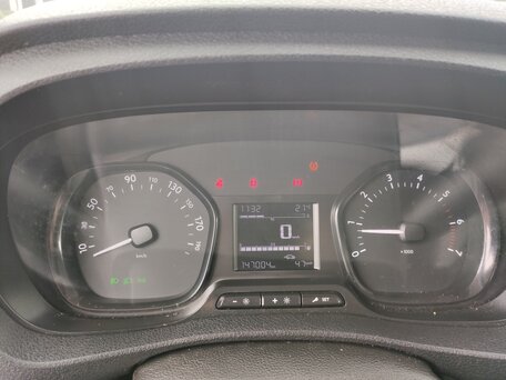 2020 Peugeot Expert, белый, 2450000 рублей, вид 5