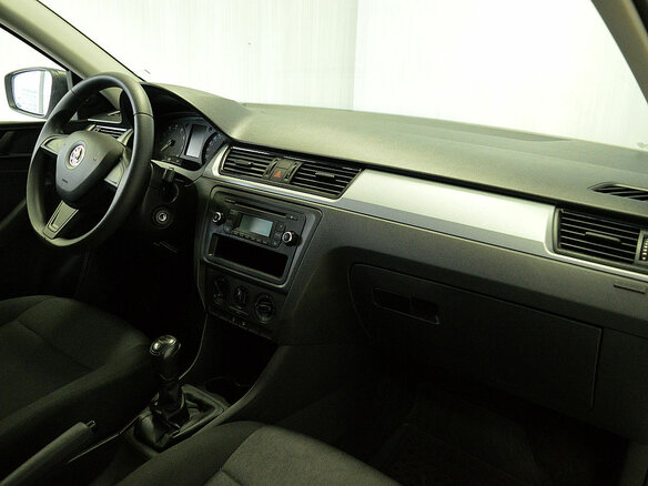 2014 Skoda Rapid I, белый - вид 3