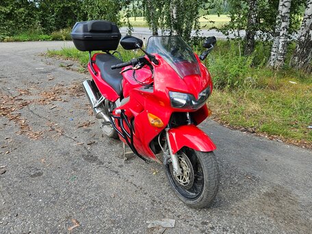 1998 Honda VFR 800, красный, 390000 рублей, вид 2