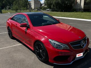 2013 Mercedes-Benz E-Класс 200 IV (W212, S212, C207) Рестайлинг, красный, 1750000 рублей, вид 3