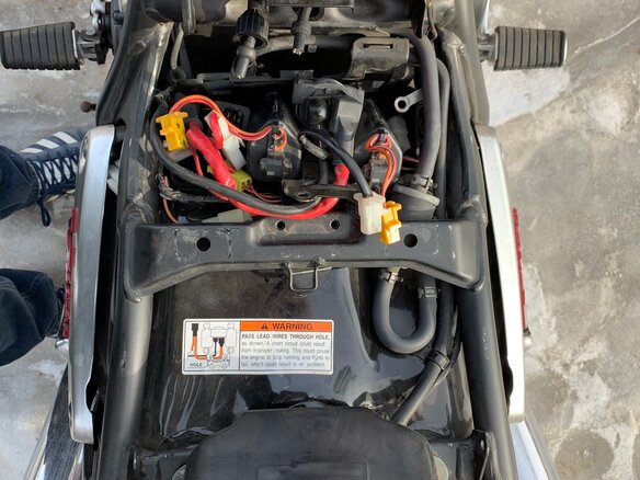 2005 Yamaha V-Max 1200, красный - вид 11