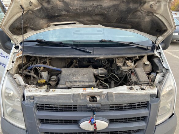 2010 Ford Transit, белый, 1100000 рублей - вид 9