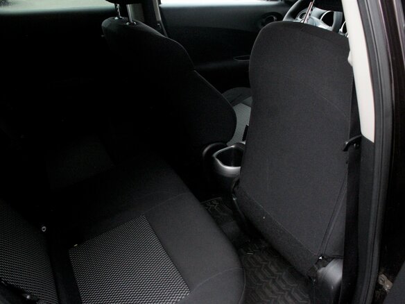 2015 Nissan Juke I Рестайлинг, фиолетовый, 1050000 рублей - вид 17