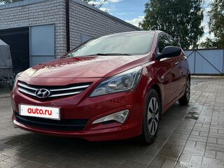 2015 Hyundai Solaris I Рестайлинг, красный, 1070000 рублей, вид 1