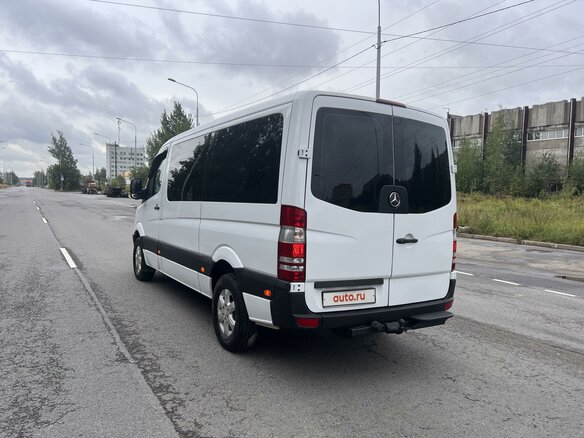 2009 Mercedes-Benz Sprinter, белый, 2600000 рублей - вид 6
