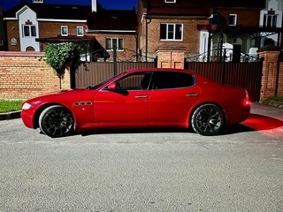 2007 Maserati Quattroporte V, пурпурный, 1650000 рублей, вид 1