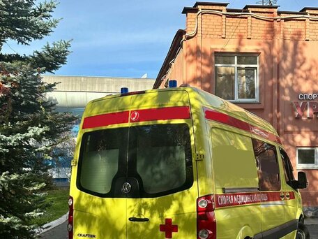 2013 Volkswagen Crafter, жёлтый, 3500000 рублей, вид 4