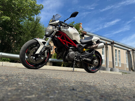2012 Ducati Monster 796, белый, 400000 рублей, вид 1