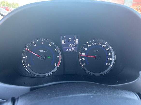 2014 Hyundai Solaris I Рестайлинг, серебристый - вид 13