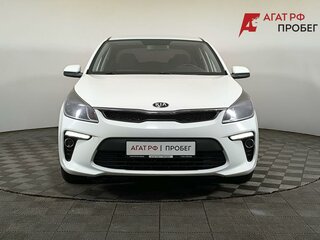 2019 Kia Rio IV, белый, 1235000 рублей, вид 2