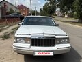 1992 Lincoln Town Car II, белый, 2250000 рублей