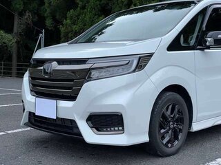 2022 Honda Stepwgn Spada V Рестайлинг, белый, 1950000 рублей, вид 4