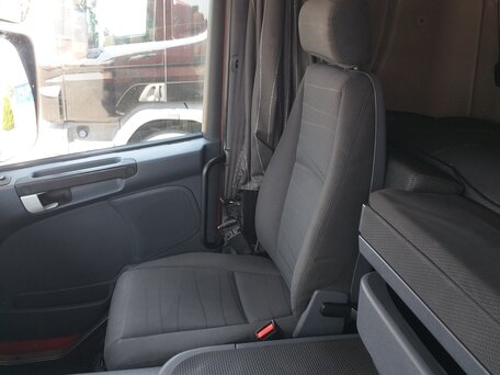 2016 Scania P-series, красный, 9600000 рублей, вид 5