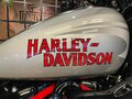 2025 Harley-Davidson CVO Road Glide ST, серебристый, 6500000 рублей - вид 2