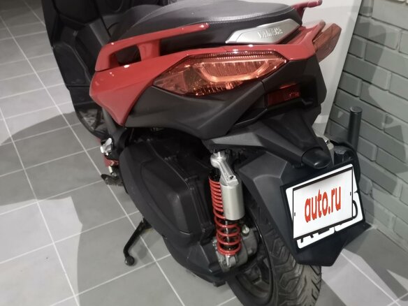 2018 Yamaha XMAX, красный, 460000 рублей - вид 8