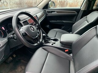 2018 Volkswagen Teramont I, серебристый, 2750000 рублей, вид 3