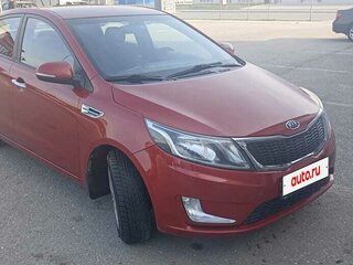 2013 Kia Rio 5-speed III, красный, 690000 рублей, вид 2