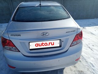 2014 Hyundai Solaris I, серебристый, 1150000 рублей, вид 2