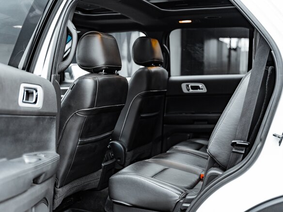 2014 Ford Explorer Sport V, белый, 2500000 рублей - вид 29
